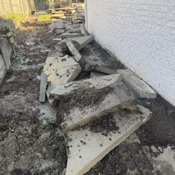 Cut slab broken out and stacked ready to load