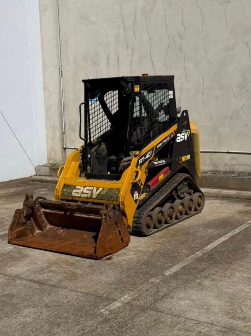 The ASV RT-40 Posi-Track loader